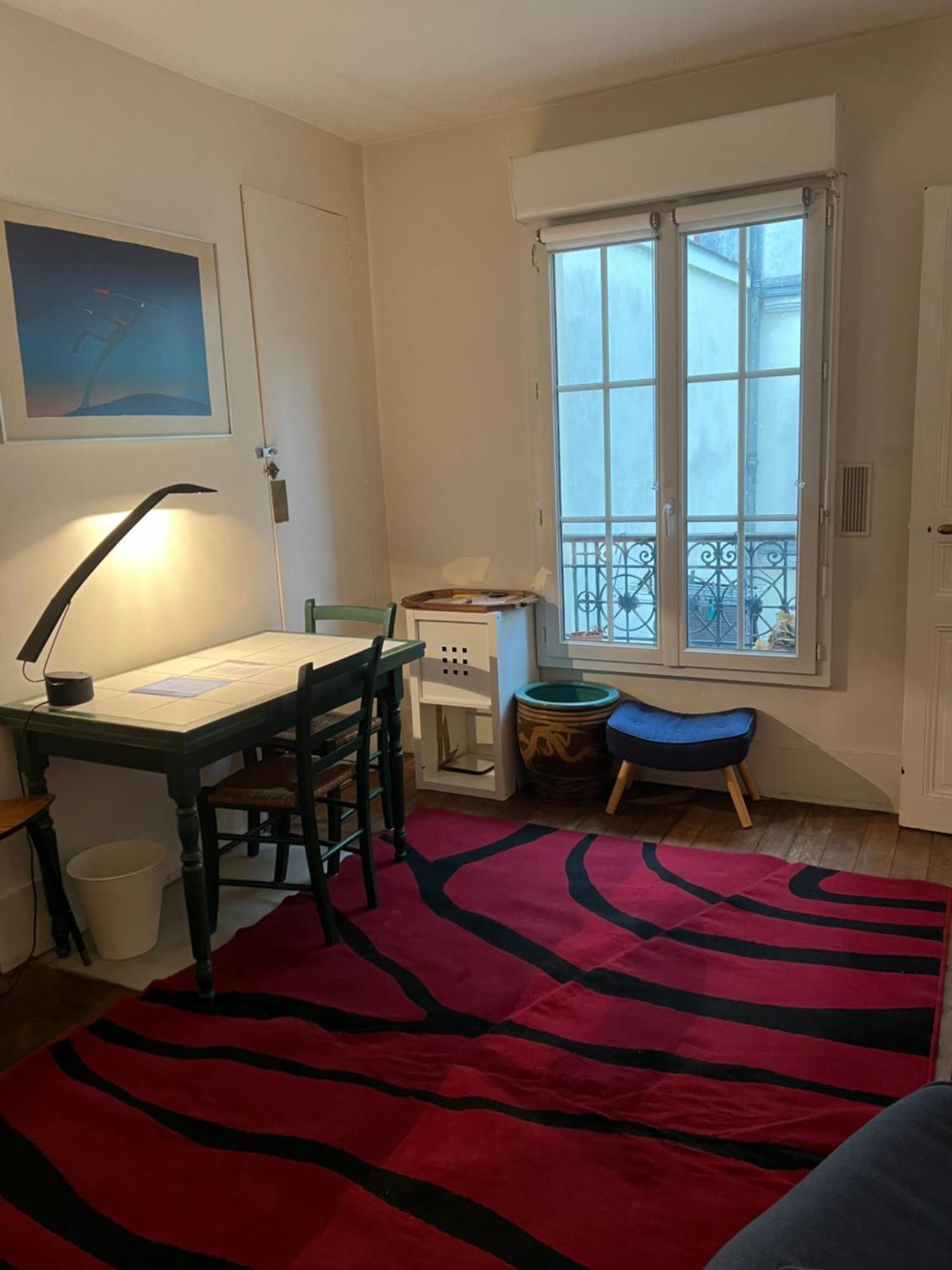 Montmartre Joli 2 Pieces Au Pied Du Sacre Coeur Apartment Paris Luaran gambar